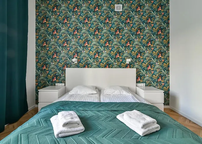 Ltc - Pilsudskiego Przy Bulwarze Daire *